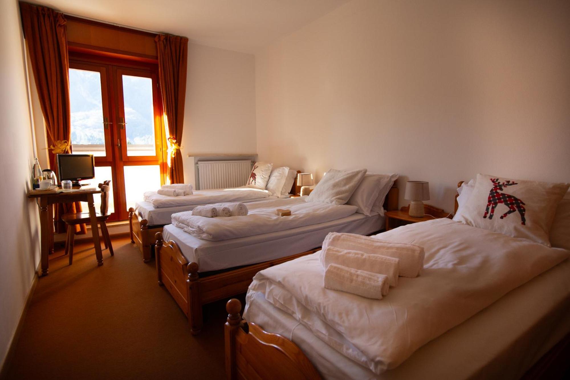 Bike & Bikers Hotel Restaurant Ampezzo Eksteriør bilde