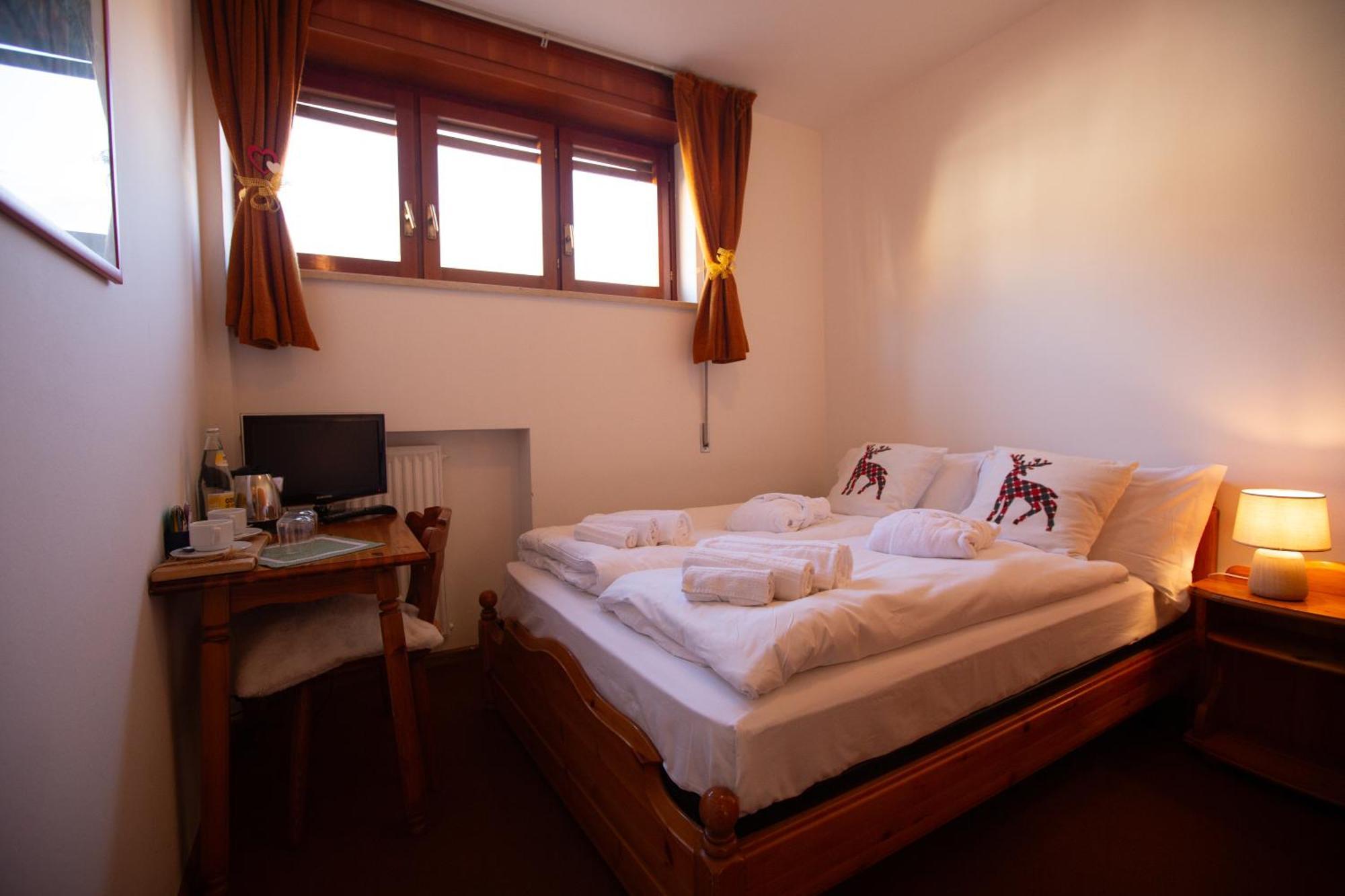 Bike & Bikers Hotel Restaurant Ampezzo Eksteriør bilde